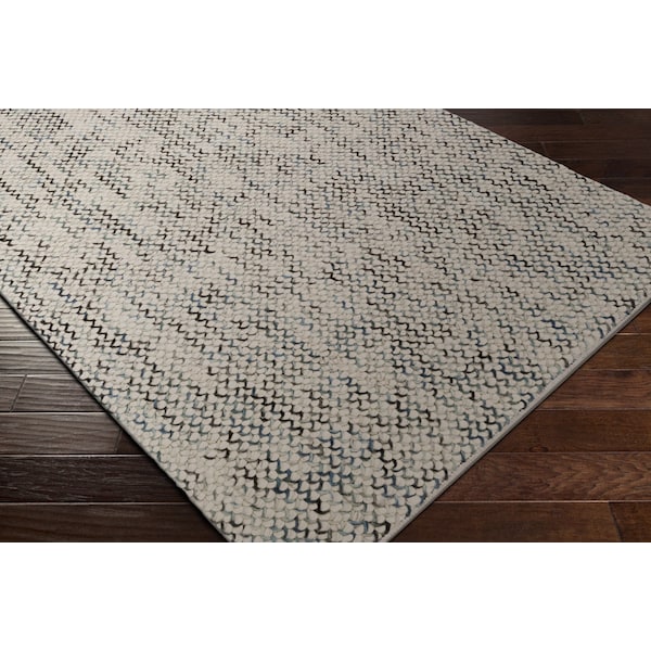 Avera AER-1003 Handmade Area Rug